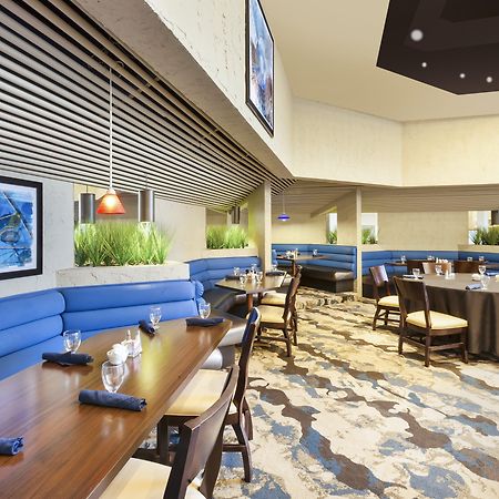 Hotel Crowne Plaza Columbus North - Worthington By Ihg Exterior foto