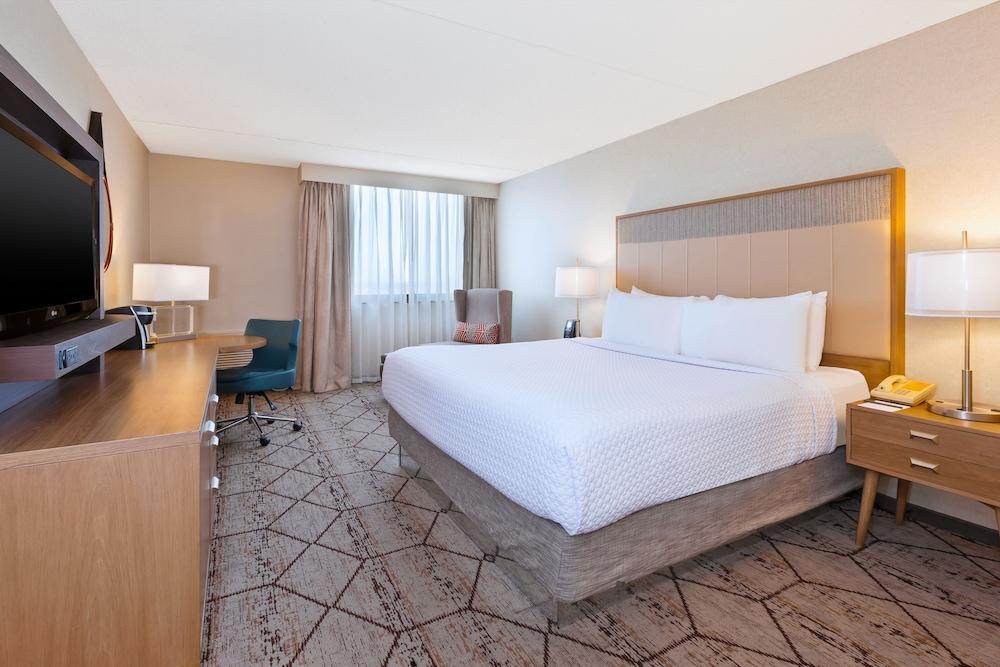 Hotel Crowne Plaza Columbus North - Worthington By Ihg Exterior foto