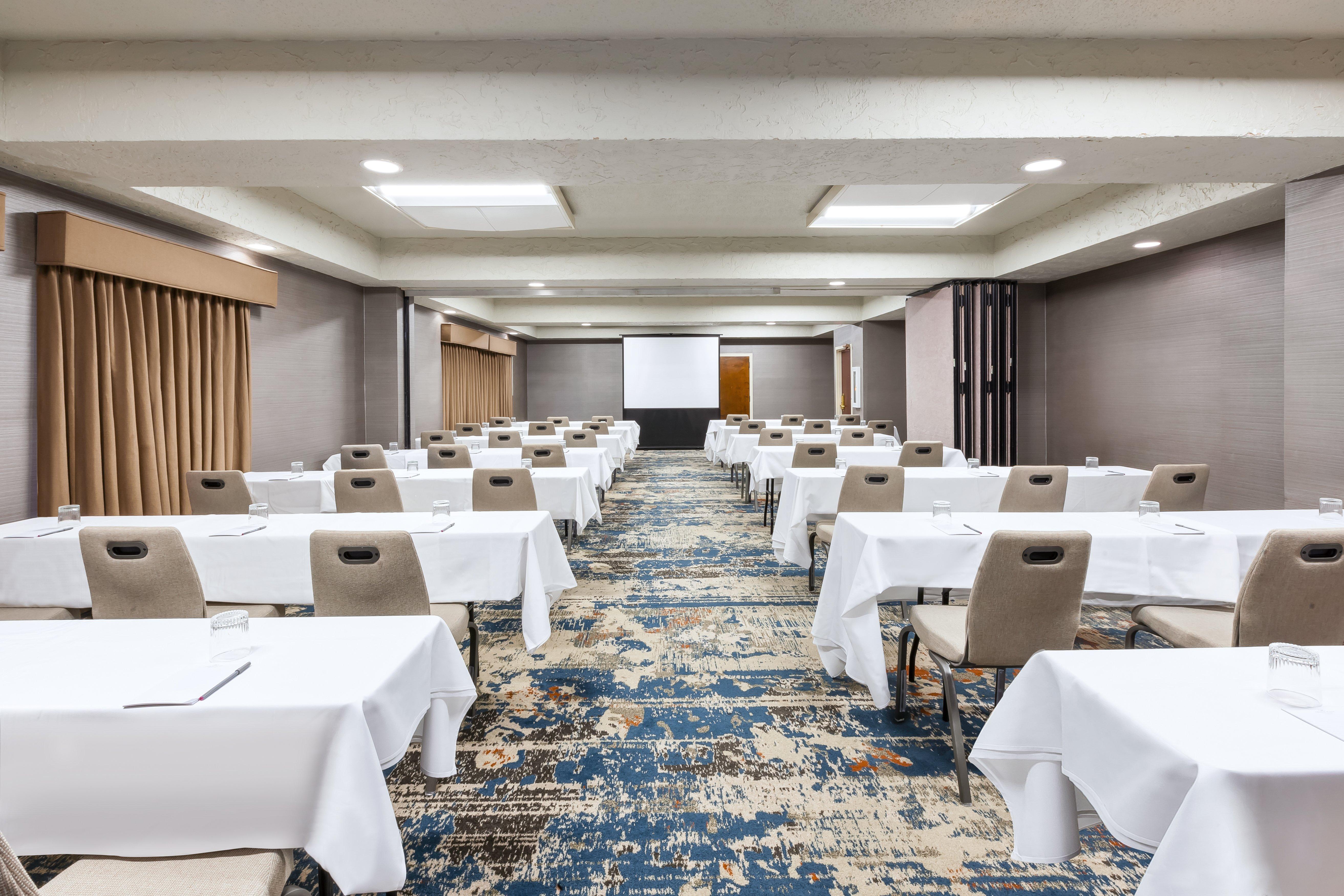 Hotel Crowne Plaza Columbus North - Worthington By Ihg Exterior foto