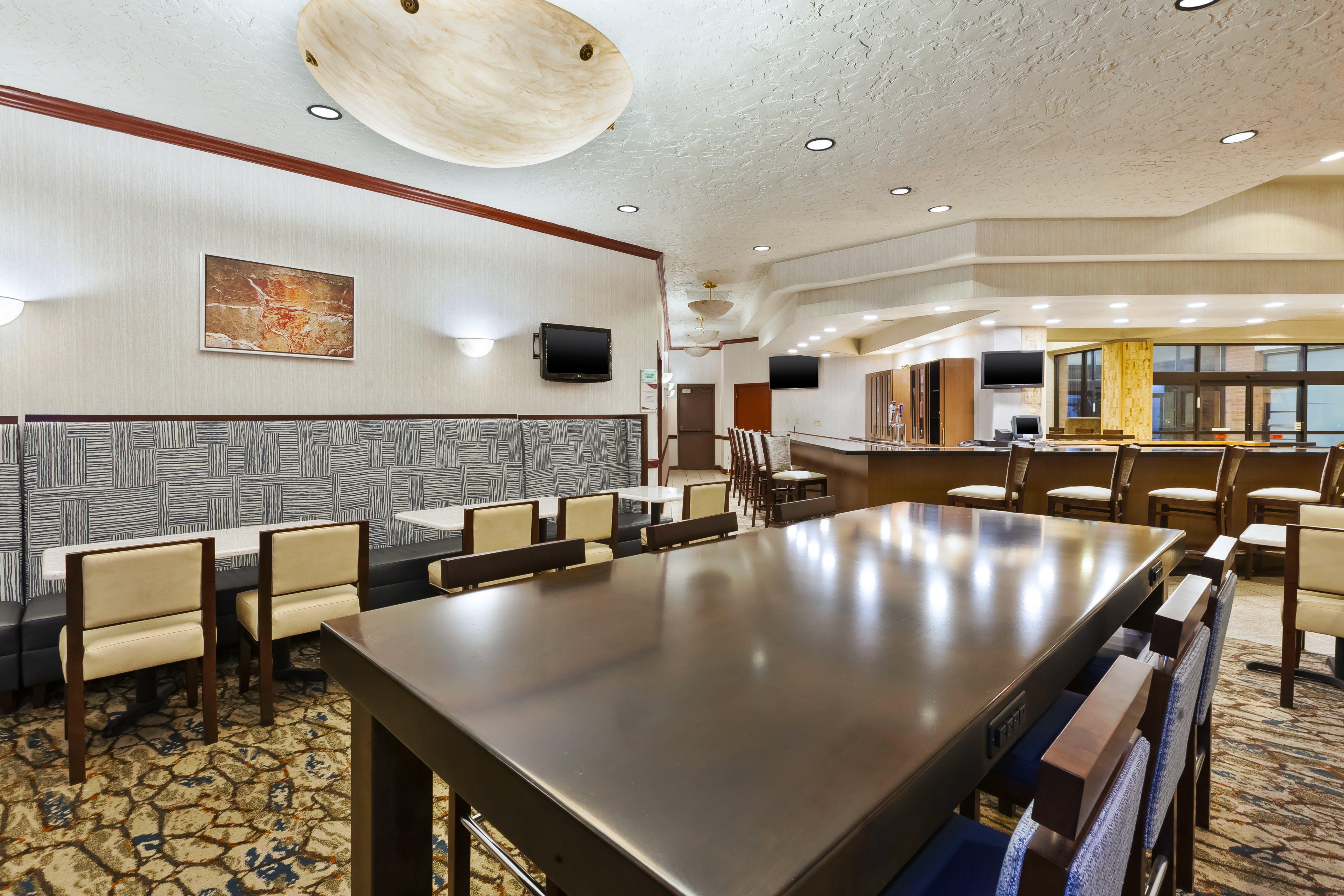 Hotel Crowne Plaza Columbus North - Worthington By Ihg Exterior foto