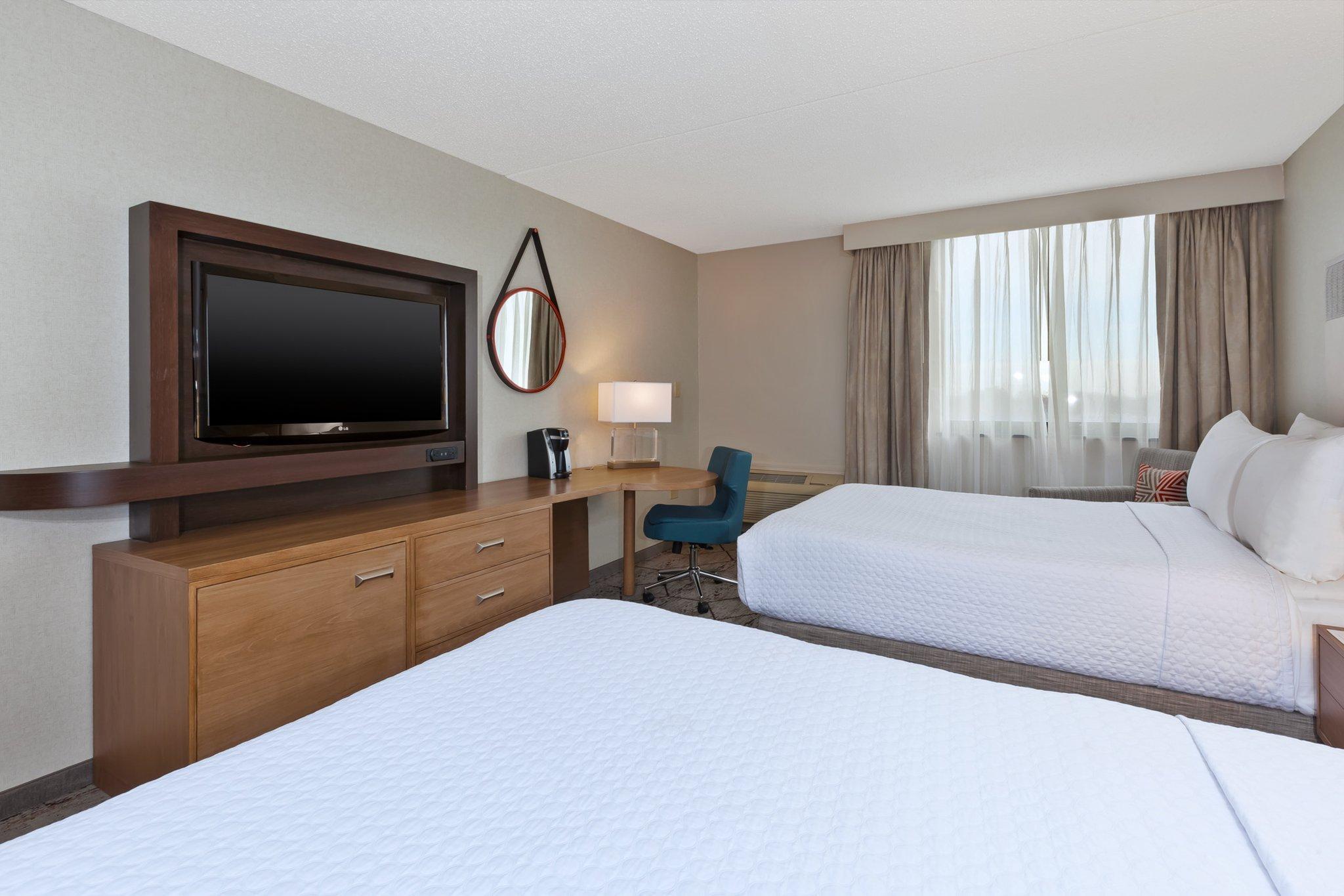 Hotel Crowne Plaza Columbus North - Worthington By Ihg Exterior foto